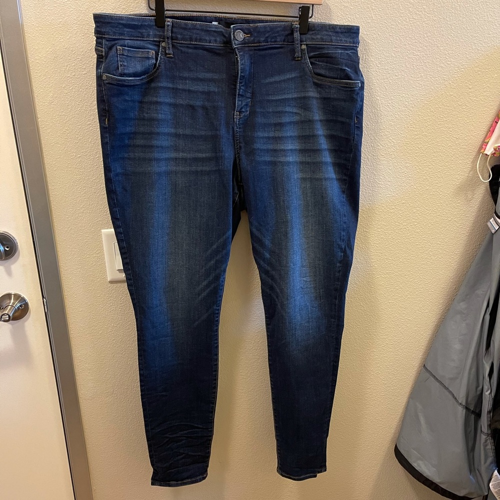 KUT from the cloth Mia High Rise Skinny